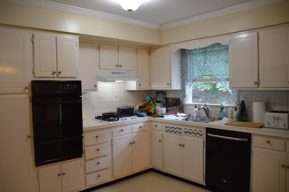 A Kitchen Before Renovation in Valley Cottage, NY. Contractors Loughlin And Son Construction